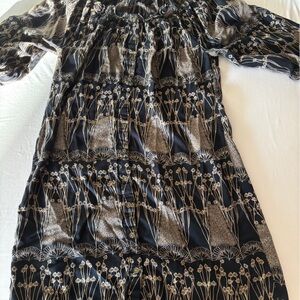 Banana Republic Black and Beige Patterned Dress